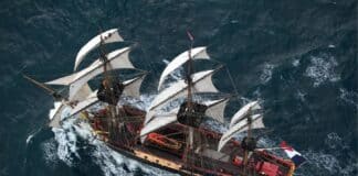 Premier départ pour la mer de la Frégate Hermione l'Association Hermione