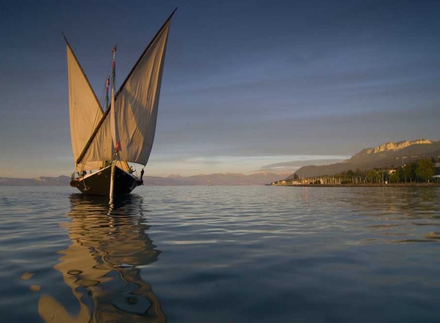 Barque "La Savoie" sur le lac Léman