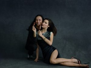 Alexander Wang et Bella Hadid - Photo : Magnum