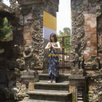 Bali temple femme