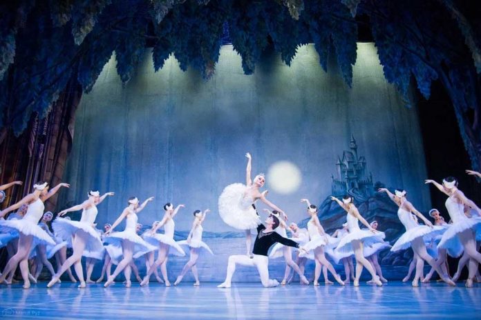 Saint-Pétersbourg Festival Ballet