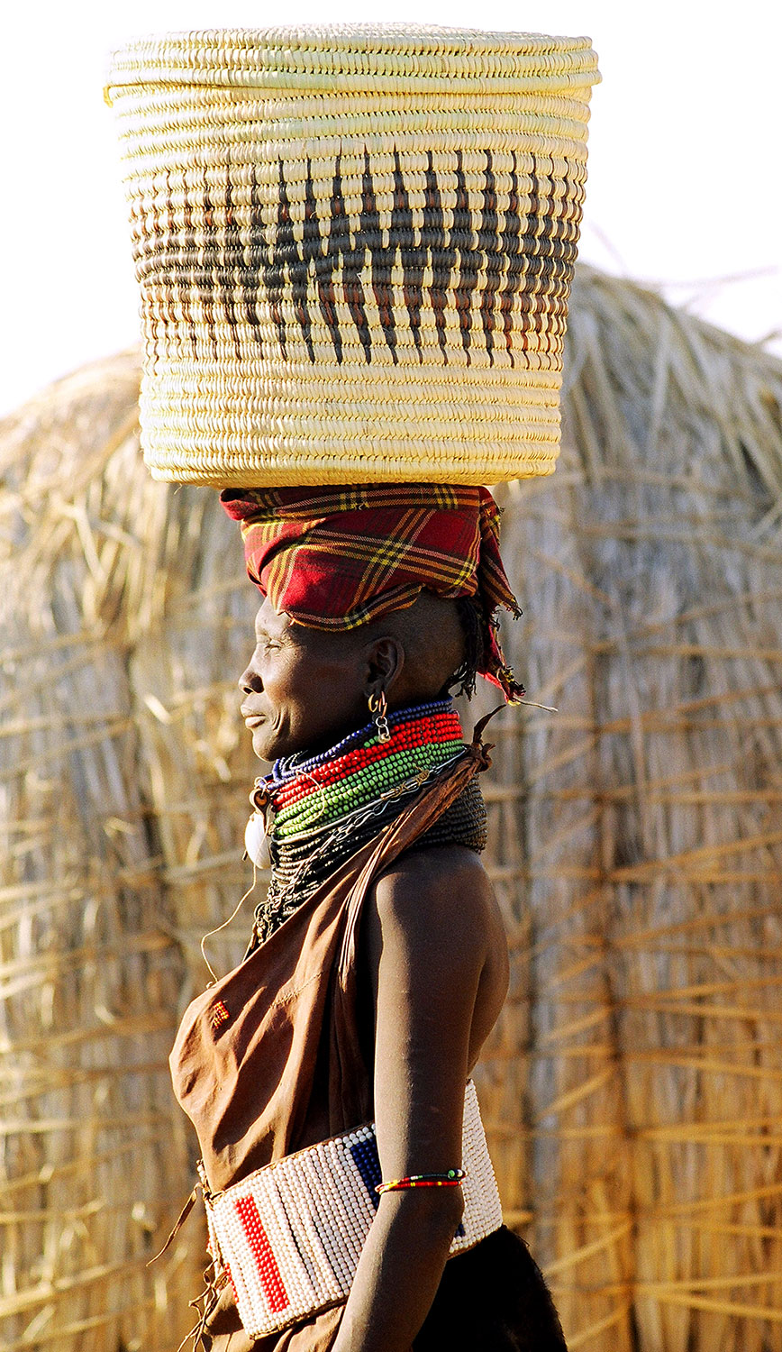 Les femmes portent le monde - Kenya 2004