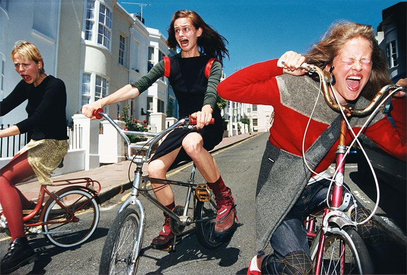 Elaine Constantine - Girls on bikes