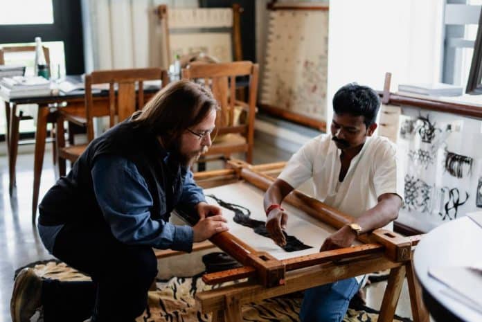 Exposition "Ce qui se trame. Histoires tissées entre l’Inde et la France" au Mobilier national Crédits : Samuel Adams
