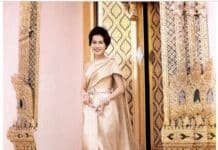 La mode en majesté. Haute couture et tradition à la cour de Thaïlande