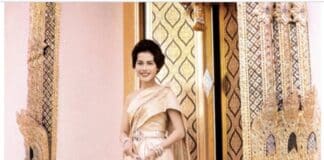 La mode en majesté. Haute couture et tradition à la cour de Thaïlande