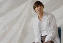 Lionel Langlais présente son cinquième album “À des années-lumière” Lionel Langlais